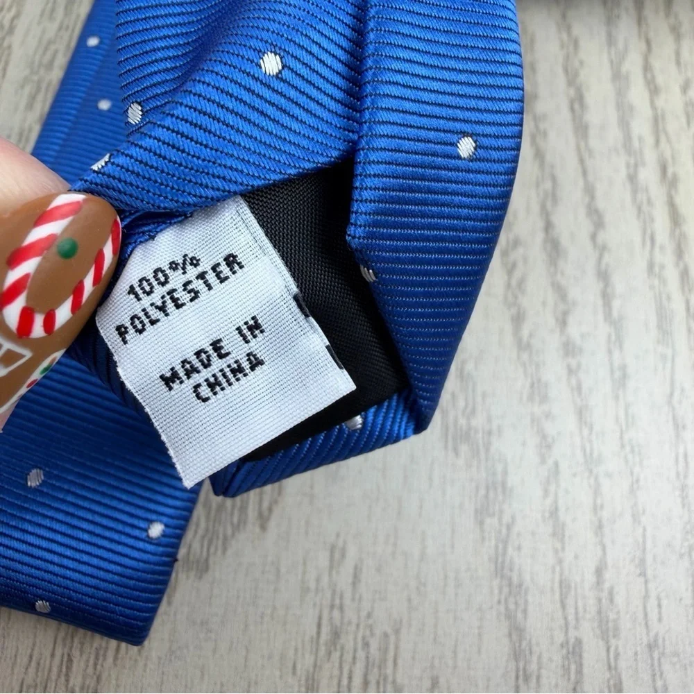 709 Tayion by Montee Holland Polka Dot Tie 400 Blue $55 Polyester 2YC24-2015